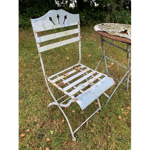 3 - GARDEN TABLE AND CHAIRS