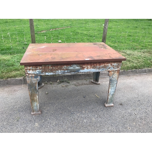 17 - LARGE INDUSTRIAL CAST TABLE