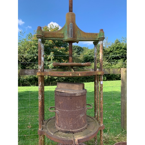 25 - CAST IRON CIDER PRESS