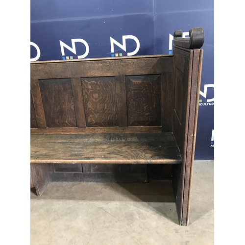 15 - LARGE PEW / BENCH