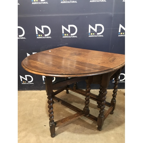 164 - DROP LEAF TABLE