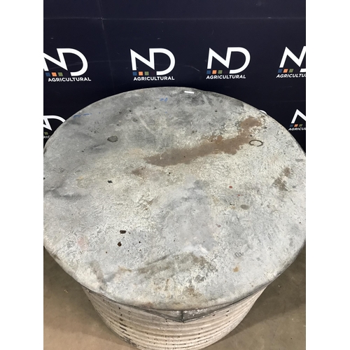 239A - LARGE GALVANISED RIVITED DRUM