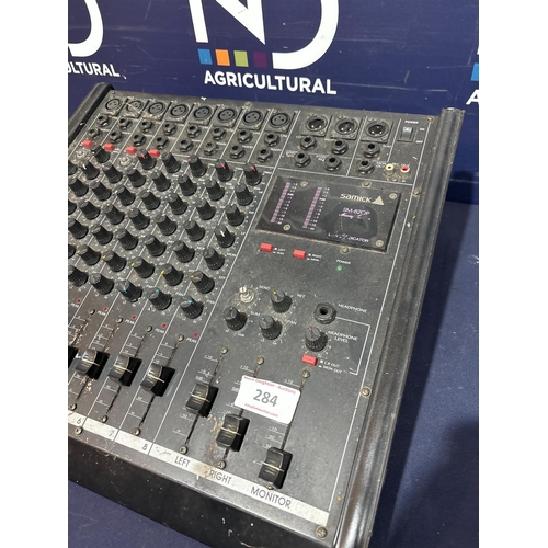 284 - SAMICK MIXING DECK SM-820P