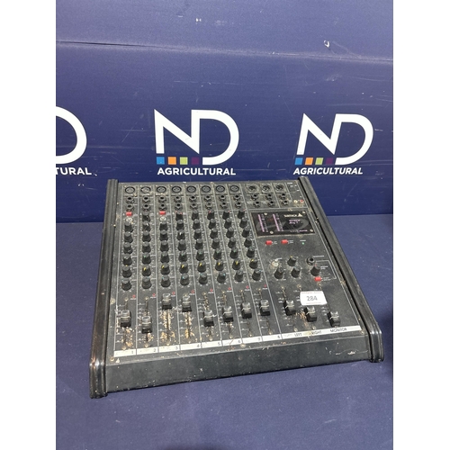 284 - SAMICK MIXING DECK SM-820P