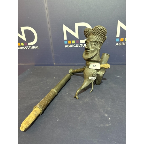 52 - BENIN BRONZE SMOKING PIPE