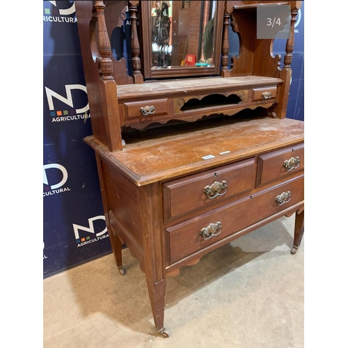 764 - DRESSING TABLE