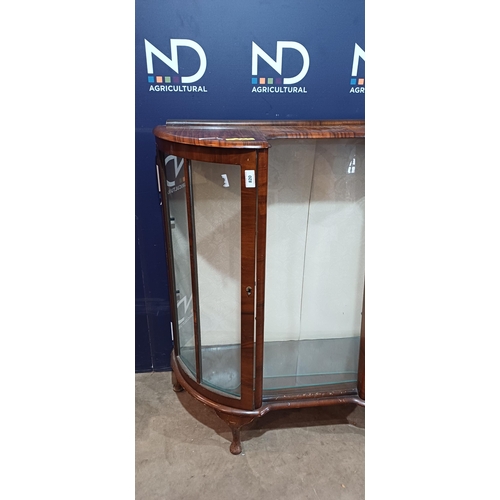 820 - GLASS FRONTED CABINET