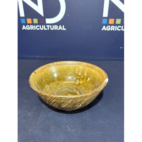 95 - STUDIO POTTERY BOWL