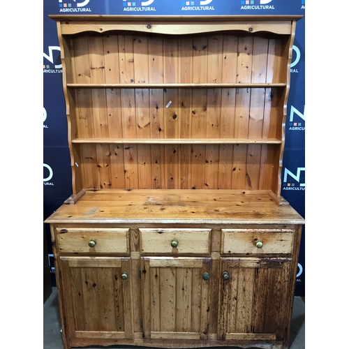 729 - PINE DRESSER