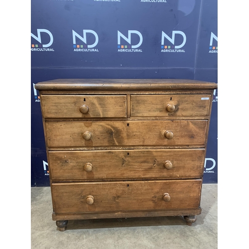 430 - CHEST OF DRAWERS