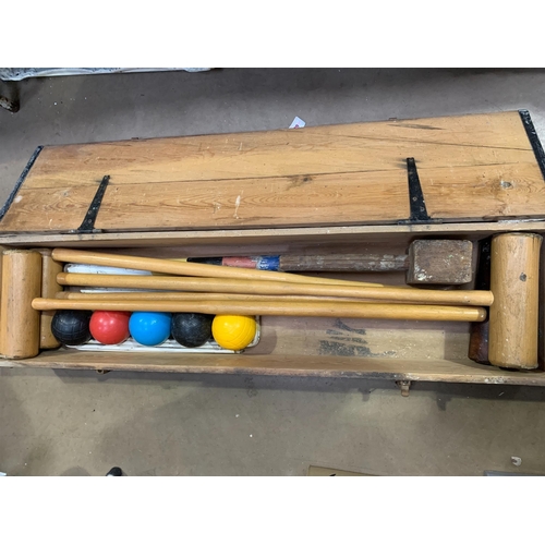 468 - CROQUET SET