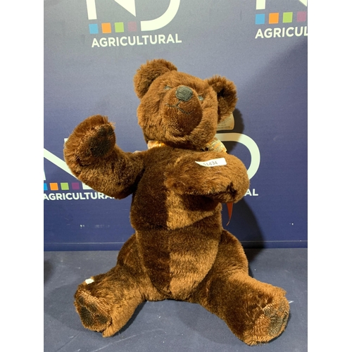 486 - MERRYTHOUGHT TEDDY