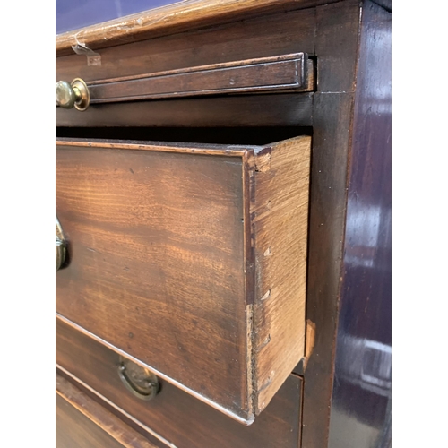 70 - CHEST OF DRAWERS