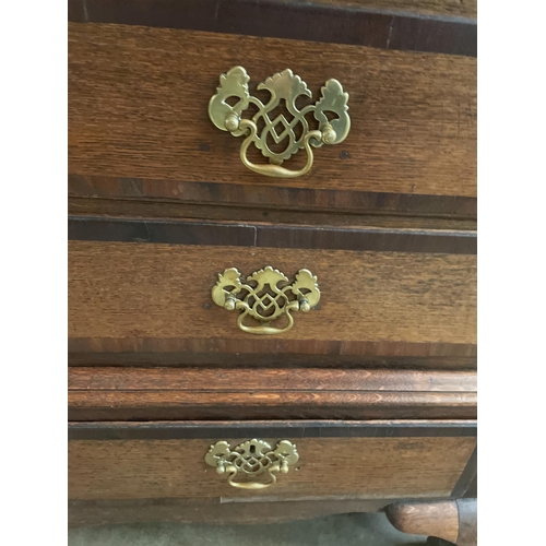 101 - CHEST OF DRAWERS