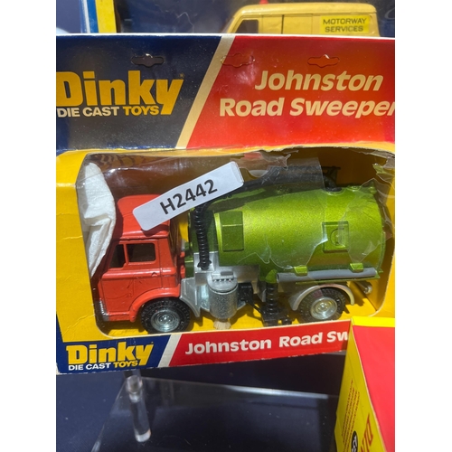 331 - BOXED DINKY DIECAST VEHICLES ETC