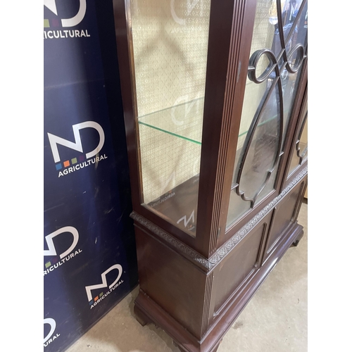 41 - GLASS FRONTED CABINET