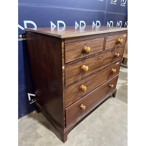 232 - CHEST OF DRAWERS