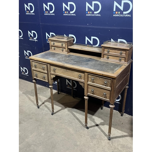 251 - LADIES WRITING DESK