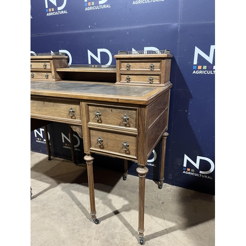 251 - LADIES WRITING DESK