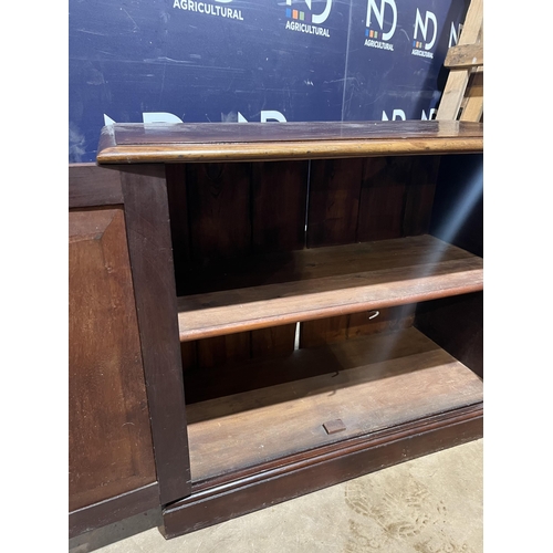 281 - MAHOGANY CUPBOARD