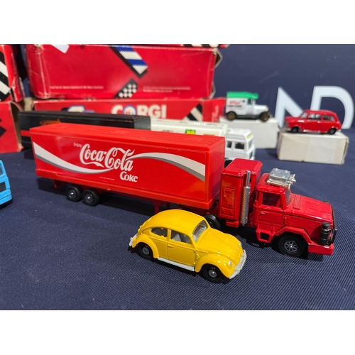 351A - QTY OF CORGI CARS AND TRUCKS