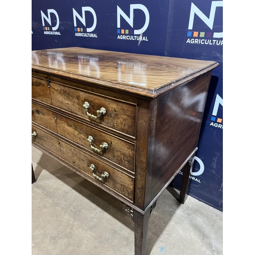 476 - 19TH CENTURY DRESSING TABLE