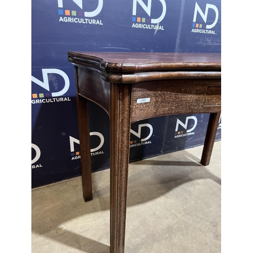 65 - CONSOLE TABLE