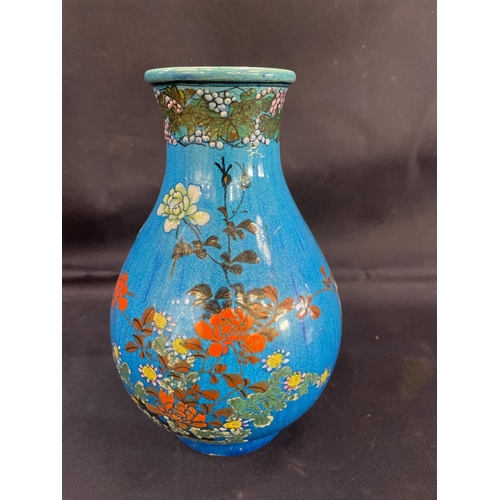 81 - ORIENTAL VASE