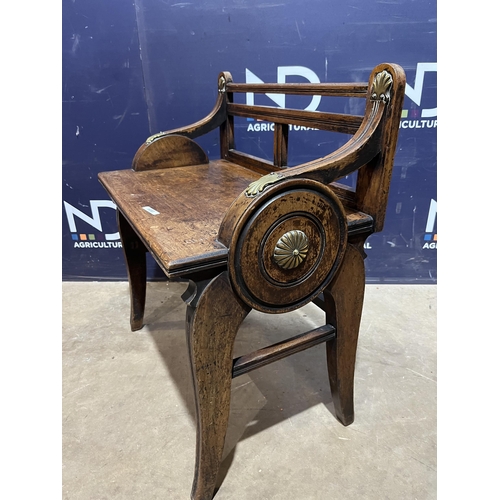 32 - 19TH CENTURY WALNUT HALL BENCH BY JAMES SHOOLBRED