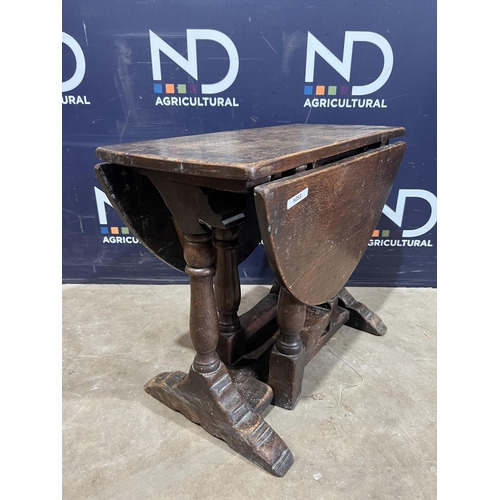 37 - GATE LEG TABLE