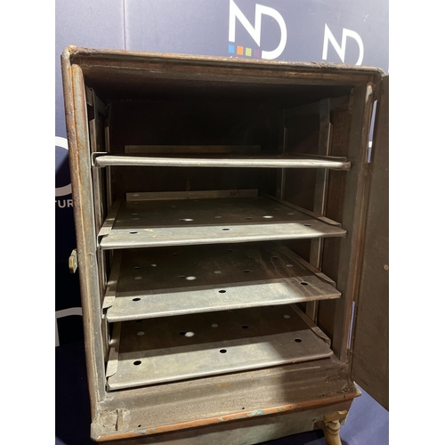 255 - TIN BAKERY SHELVES