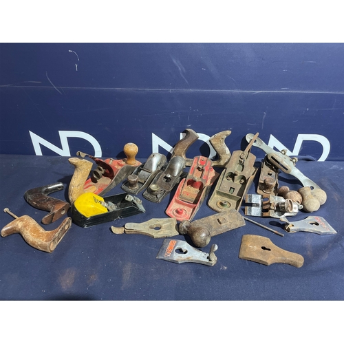 260 - WOODWORKING PLANES