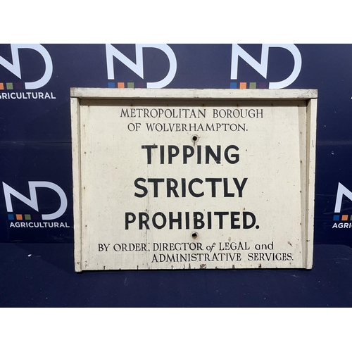 29 - TIPPING SIGN