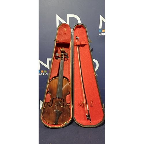 219F - VIOLIN AND CASE