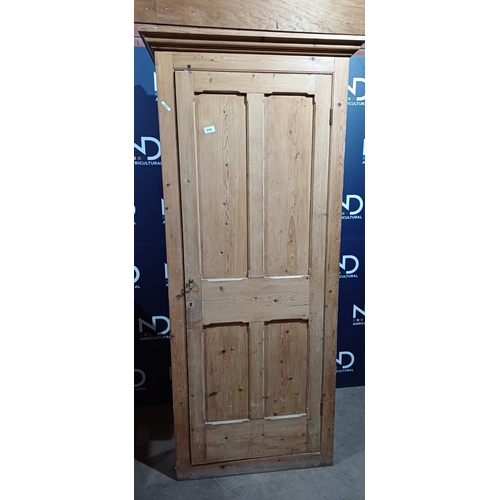 219J - VICTORIAN PINE CUPBOARD