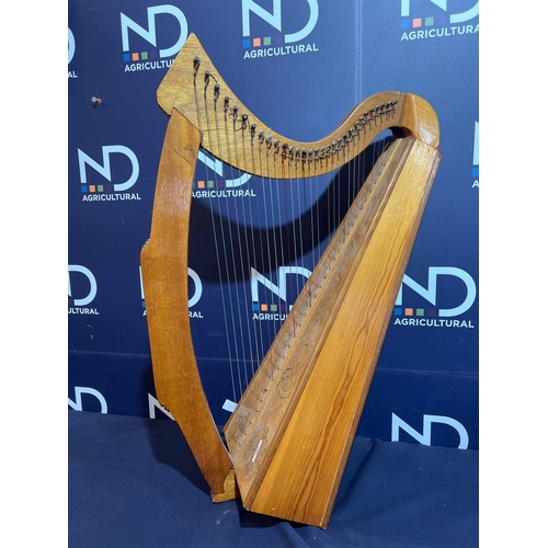 246 - LARGE HARP