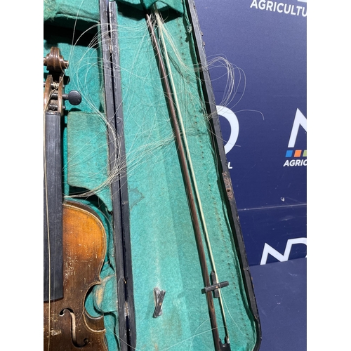 274 - VIOLIN, BOW & CASE