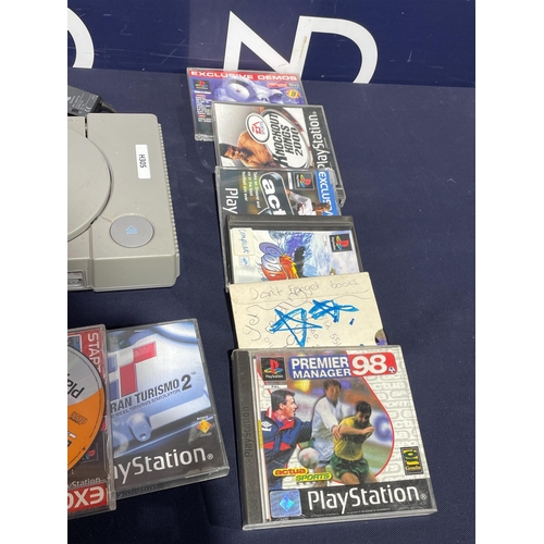 322 - PLAYSTATION ONE & ACCESSORIES & GAME