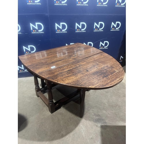 666 - DROP LEAF TABLE