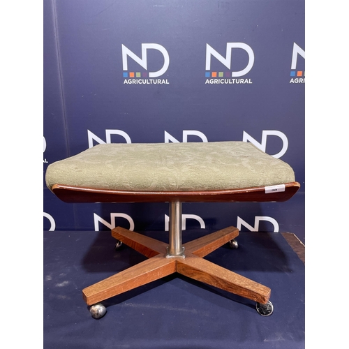 90 - MID CENTURY G PLAN BLOWFELD 6251 STOOL