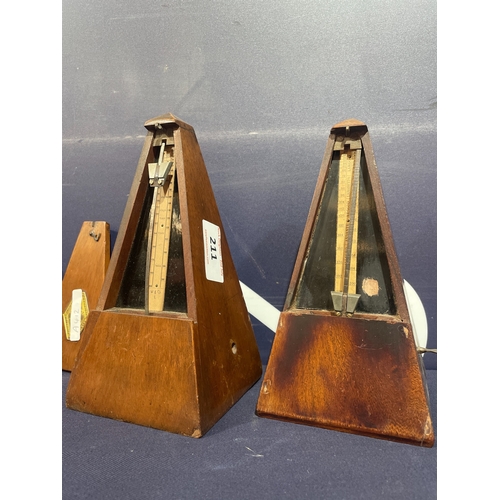 PAIR OF METRONOMES