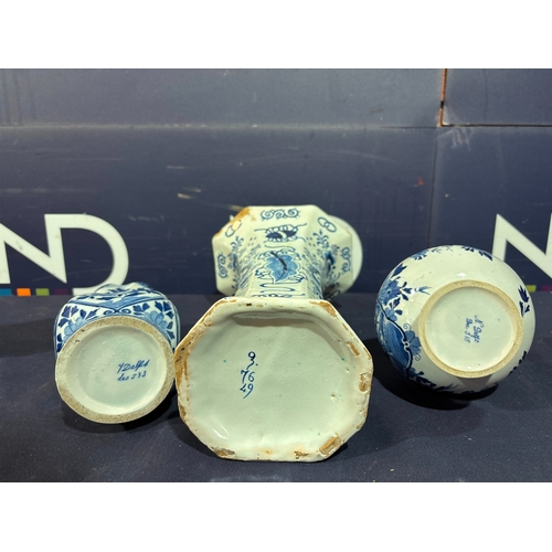 EARLY BLUE & WHITE DELPH