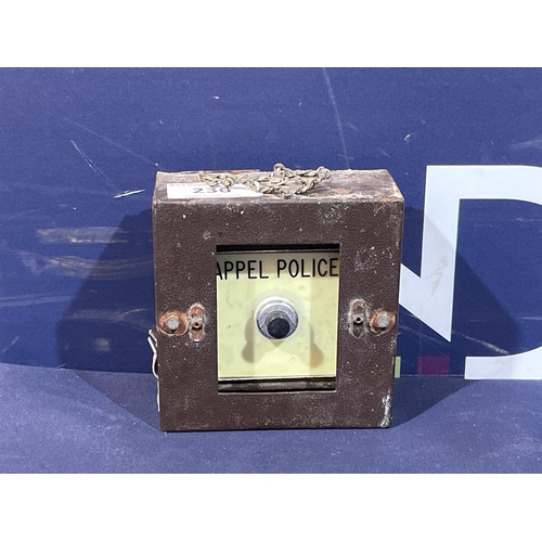 APPEL POLICE ALARM BUTTON
