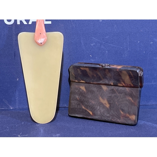 229 - BAKELITE  CASE ETC