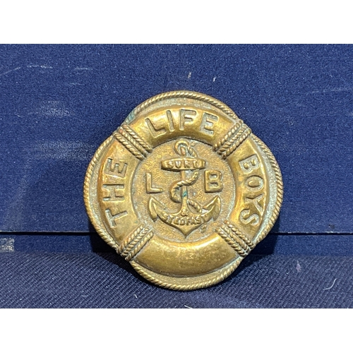 231 - THE LIFE BOYS BADGE