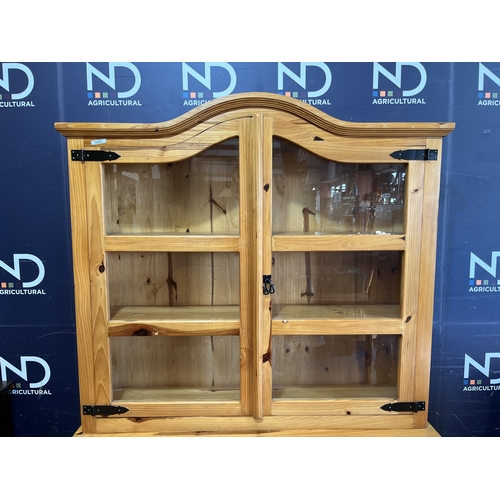 270 - DISPLAY CABINET