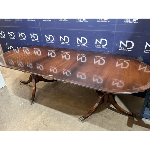 409 - DINING TABLE