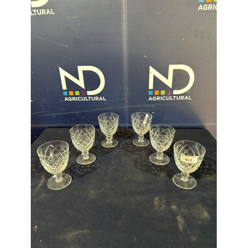 412 - GLASSWARE