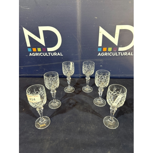 414 - GLASSWARE