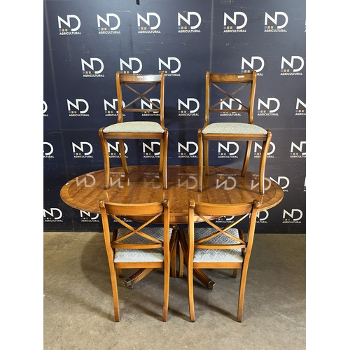 416 - TABLE AND CHAIRS